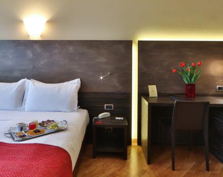 In our hotel in the centre of Genoa you will find comfortable and spacious rooms